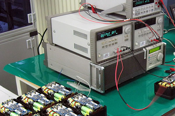 通電テストの様子